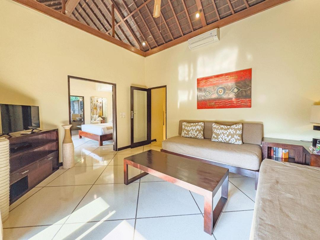 Villa Bugis Abimanyu Seminyak Экстерьер фото