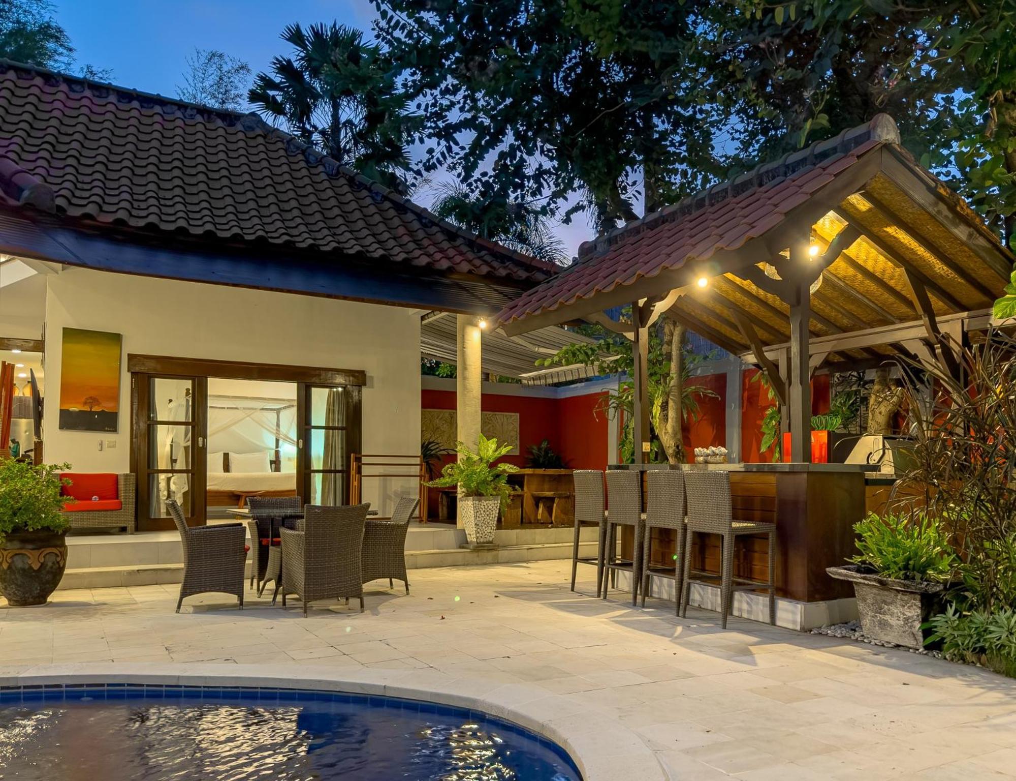 Villa Bugis Abimanyu Seminyak Номер фото